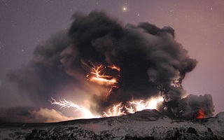 Volcanic lightning